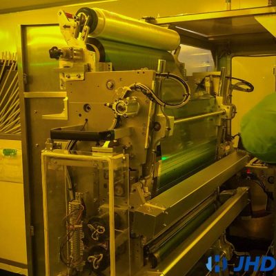 jhdpcb Dry film pressing in clean room